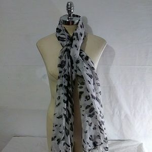 Cheetah print scarf